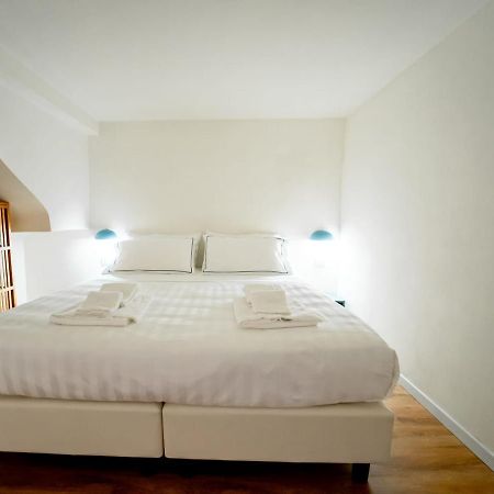 Gioia Mia Suites 카스텔라마레델골포 외부 사진
