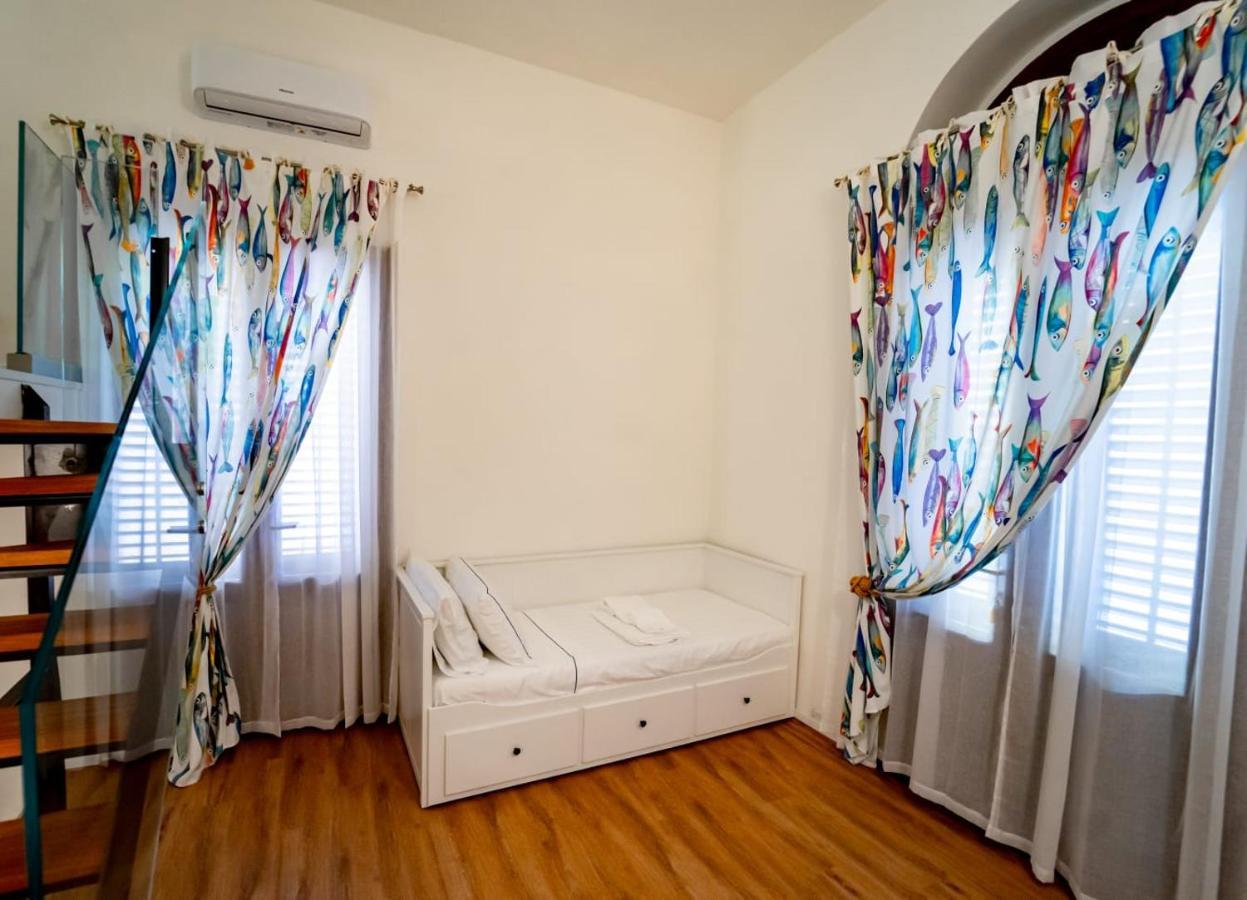 Gioia Mia Suites 카스텔라마레델골포 외부 사진