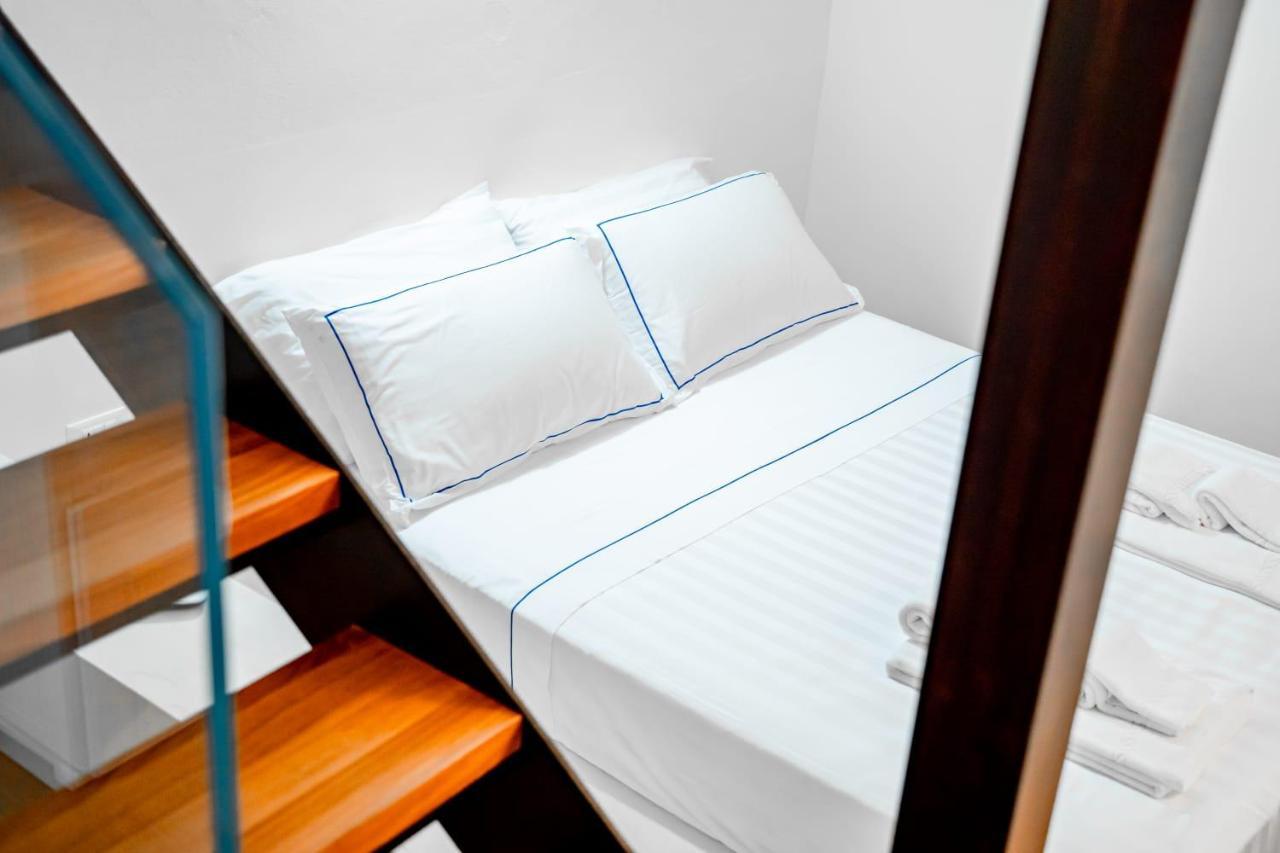 Gioia Mia Suites 카스텔라마레델골포 외부 사진